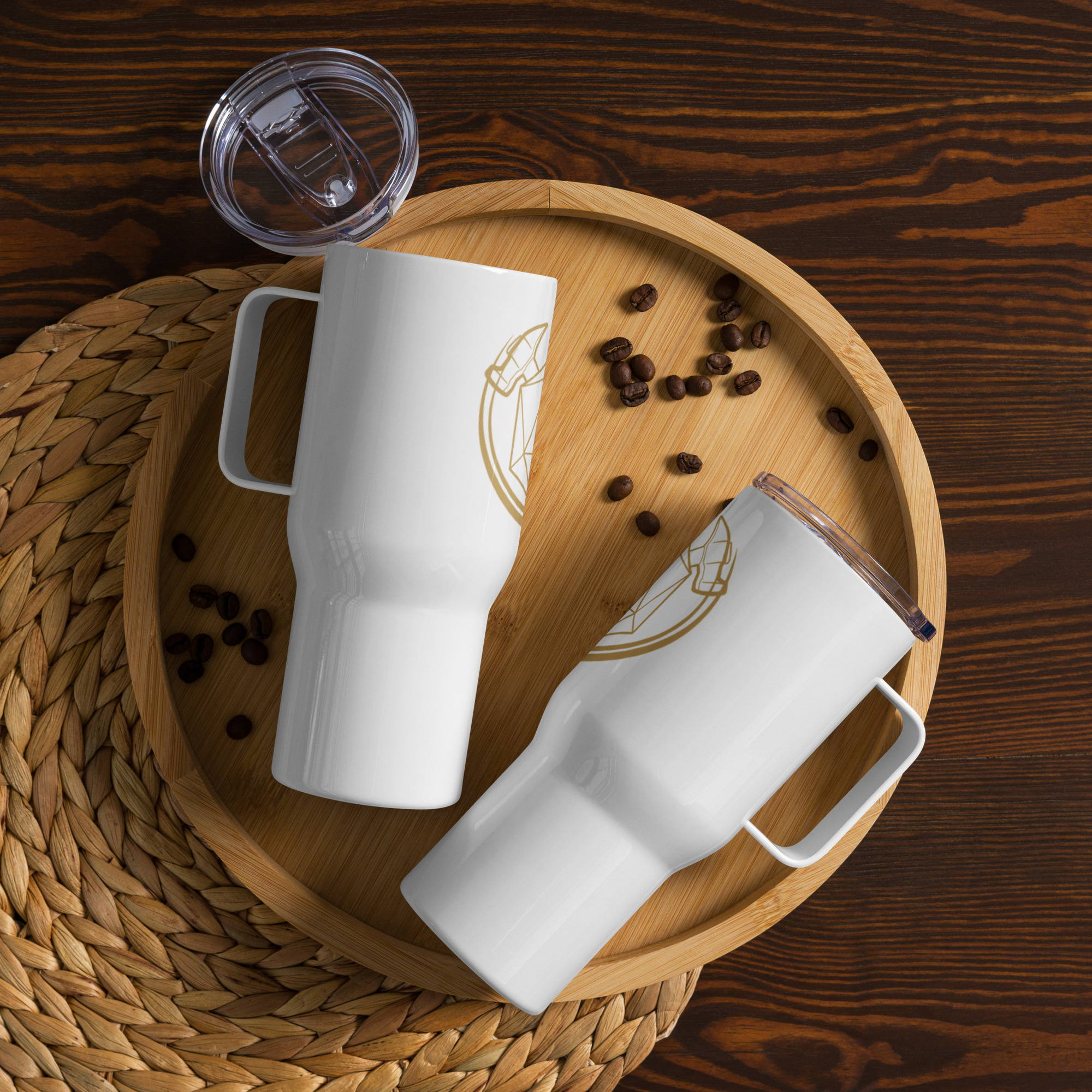 Mug de voyage avec anse - La forge du Dé – Image 2